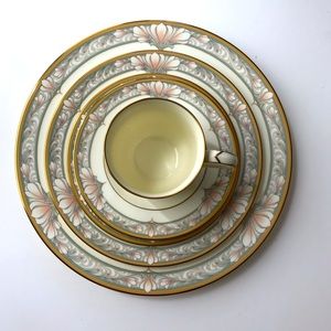 Noritake “Barrymore” 5 piece place setting